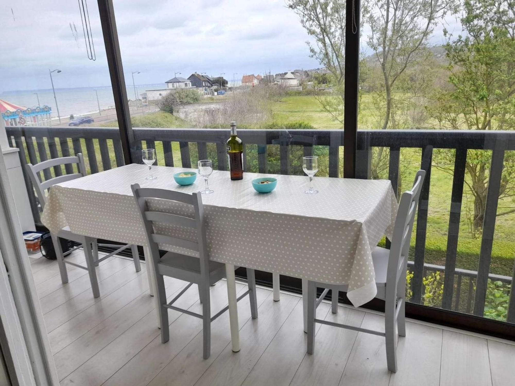 Appartement Refait A Neuf Avec Loggia Et Parking, A 2 Pas De La Plage Et Des Commerces - Fr-1-712-7 Villers-sur-Mer Ngoại thất bức ảnh